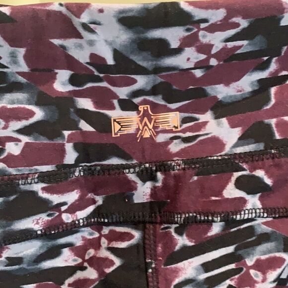 Warrior Workout Capris - Picture 5 of 6